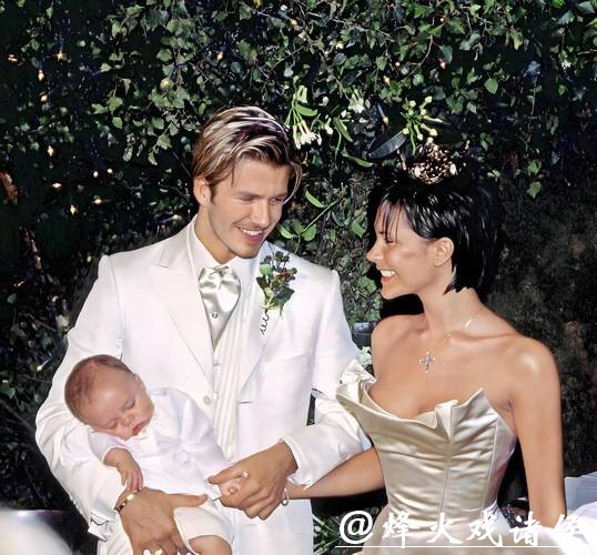 维多利亚掌控下风波不断的“贝克汉姆家族”纷争内幕 维多利亚掌控下风波不断的“贝克汉姆家族”纷争内幕